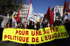 manifestation enseignants marseille pics 809 12 300x195 Les enseignants augmentés 