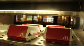 McDonalds: quand un malheureux client trouve une queue de souris dans son hamburger