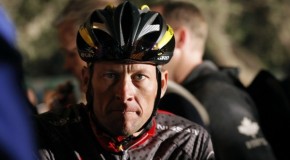 Les livres de Lance Armstrong au rayon fiction en Australie