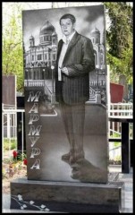 tombe1.2 Absurde: ces tombes de gangsters russes