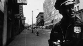 Police: le blues des hommes en bleu