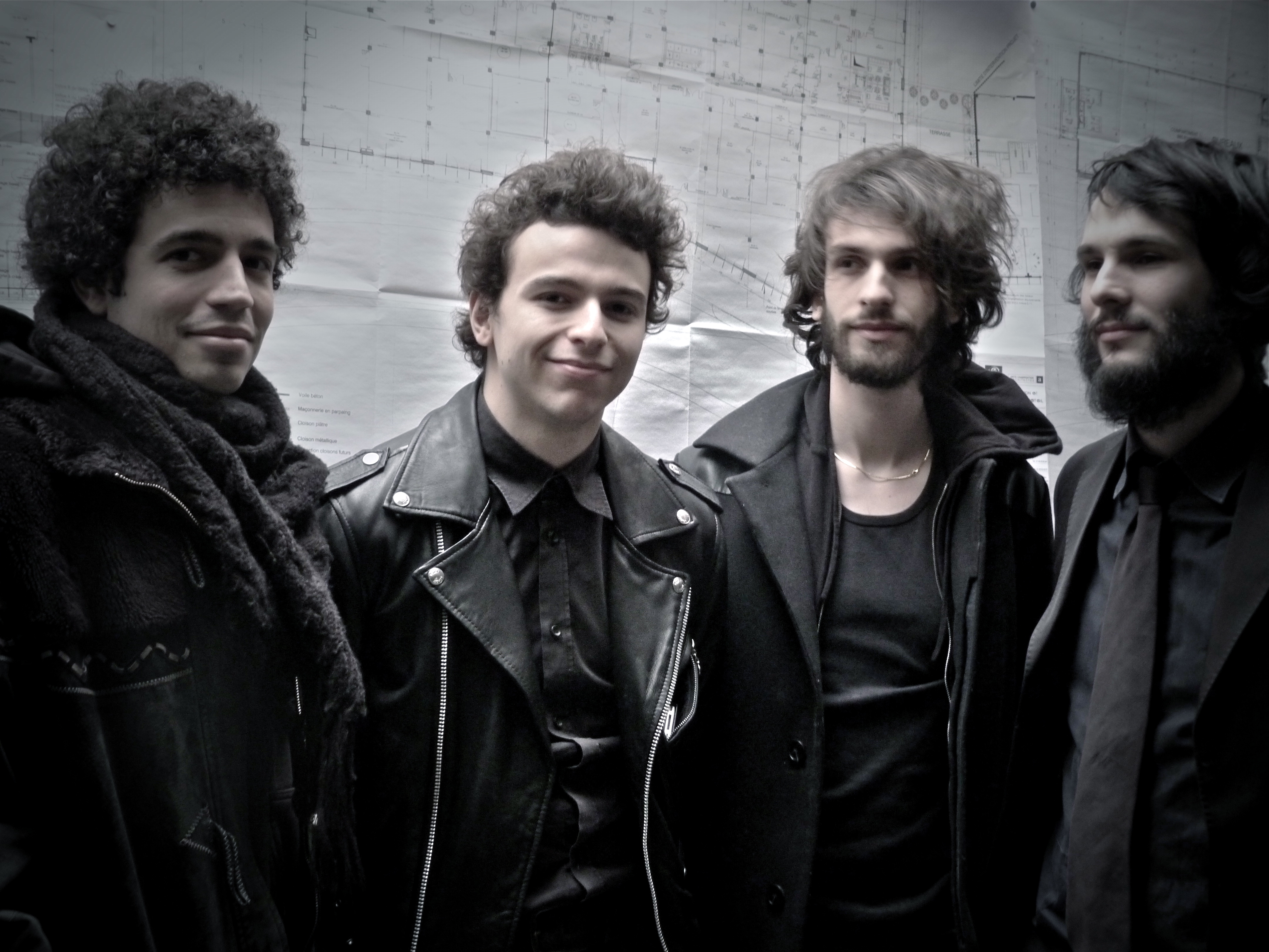 Les Shades: le groupe parisien revient avec un nouvel album Les Herbes Amères 1097874 Les Shades: le groupe parisien revient avec un nouvel album Les Herbes Amères