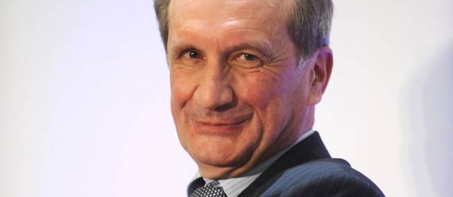 «Hollande est pour le mariage pour tous... sauf pour lui», Longuet élu clown de lannée gerard longuet bateau 1057904 jpg 924052 «Hollande est pour le mariage pour tous... sauf pour lui», Longuet élu clown de lannée