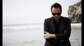 Robin Foster et sa « carte postale du bout du monde »