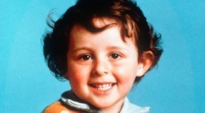 Une photo du petit Grégory fait la pub d’une garderie à un festival de Jazz